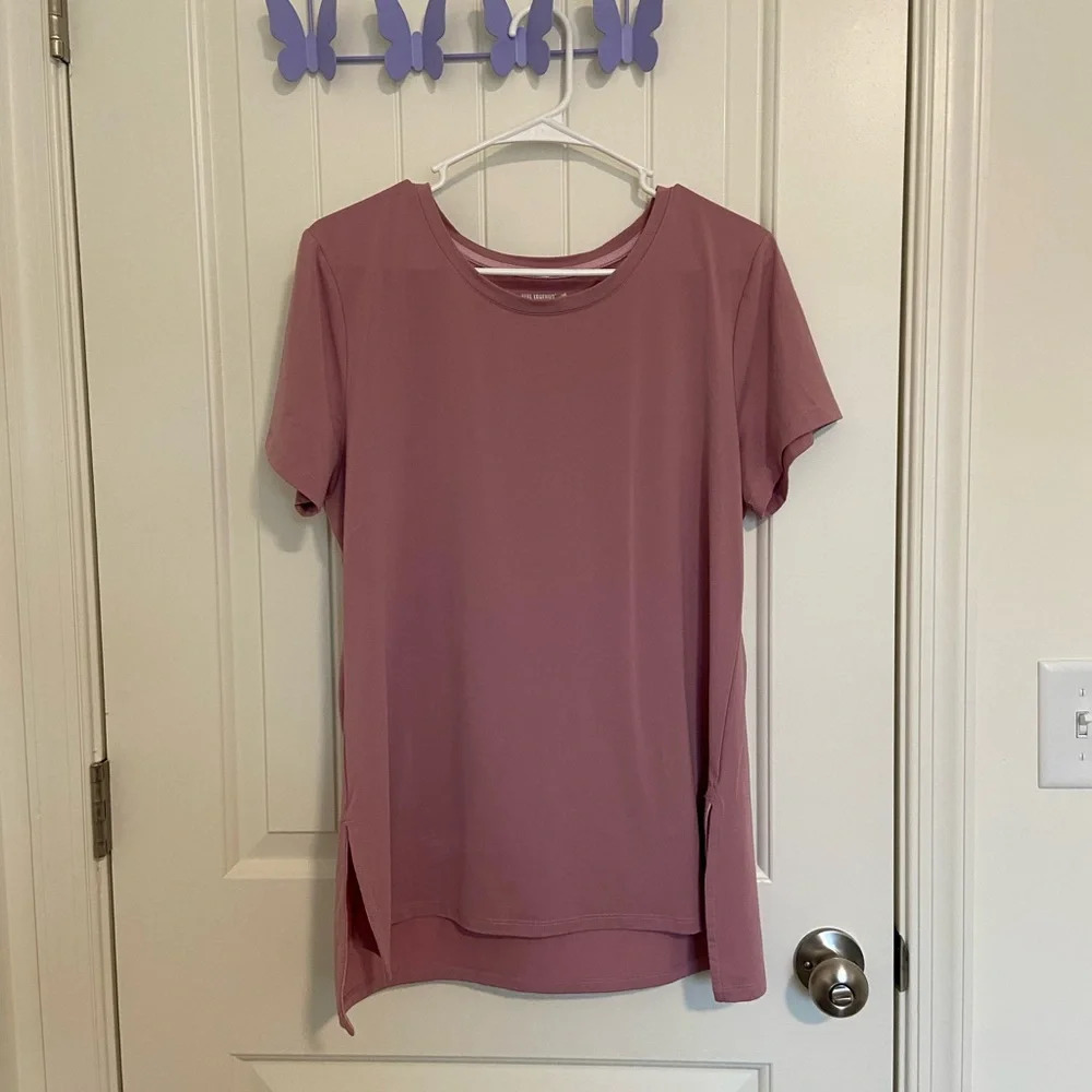 NWOT | Reel Legends women’s‎ keep-it-cool purple active top — large
